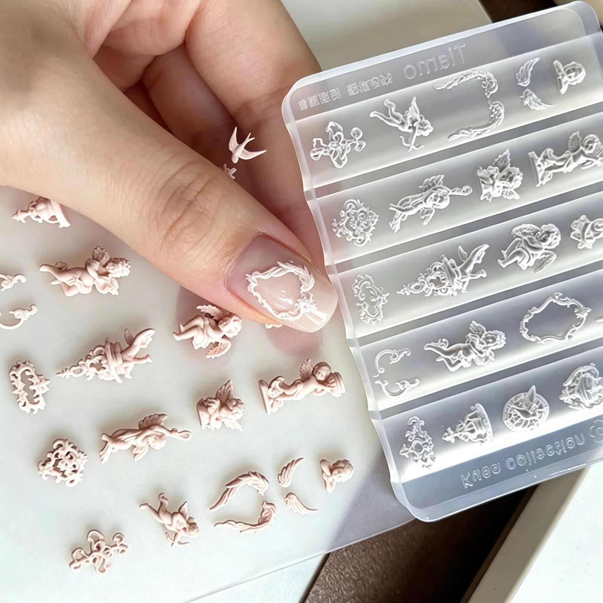 Nail Art Vintage - 1pcs 3D Vintage Cupid & Floral