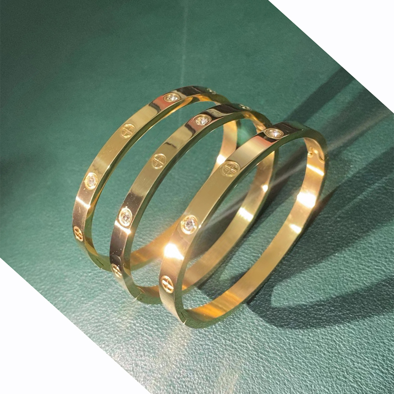 New Design Gold Color Zircon A - Nail Art France incelemesi ve fiyatı