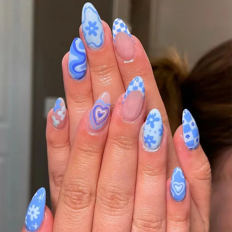 24 Pcs Press on Nails Love Des - Nail Art France incelemesi ve fiyatı